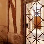 Guestready - Cute Apartment Near Marais